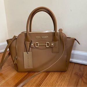 NWT Steve Madden Saddle Bringo Purse